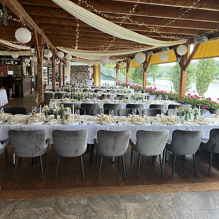 Amstel Hattyu Panzio -erintesmentes Bejelentkezes Frühstückspension 3*