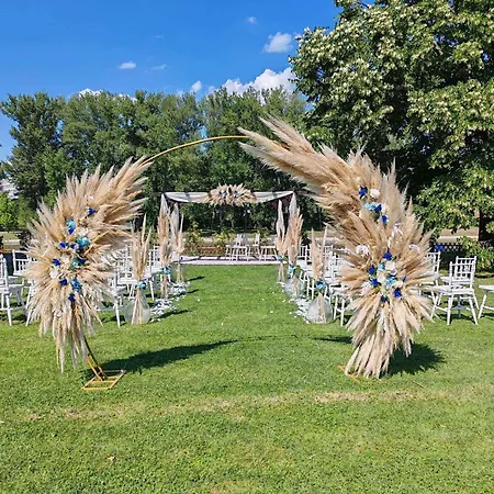 Amstel Hattyu Panzio -erintesmentes Bejelentkezes Győr