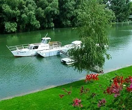 Amstel Hattyu Panzio -erintesmentes Bejelentkezes Bed & Breakfast