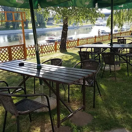 Amstel Hattyu Panzio -erintesmentes Bejelentkezes Γκιόρ