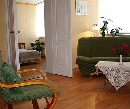Amstel Hattyu Panzio -erintesmentes Bejelentkezes 2* Γκιόρ