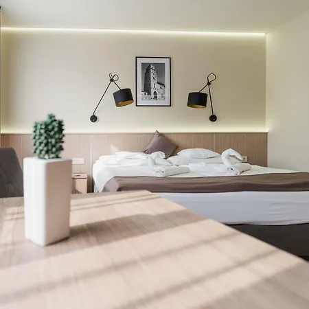 Amstel Hattyu Panzio -erintesmentes Bejelentkezes Győr