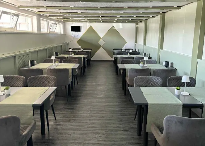 Amstel Hattyu Panzio -erintesmentes Bejelentkezes Oda ve Kahvaltı