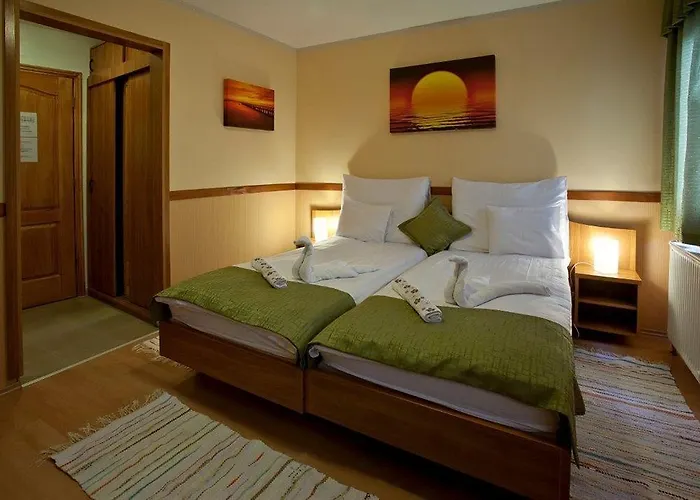 Amstel Hattyu Panzio -erintesmentes Bejelentkezes 3* Yanıkkale