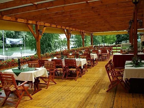 B&B Amstel Hattyu Panzio -erintesmentes Bejelentkezes 3*